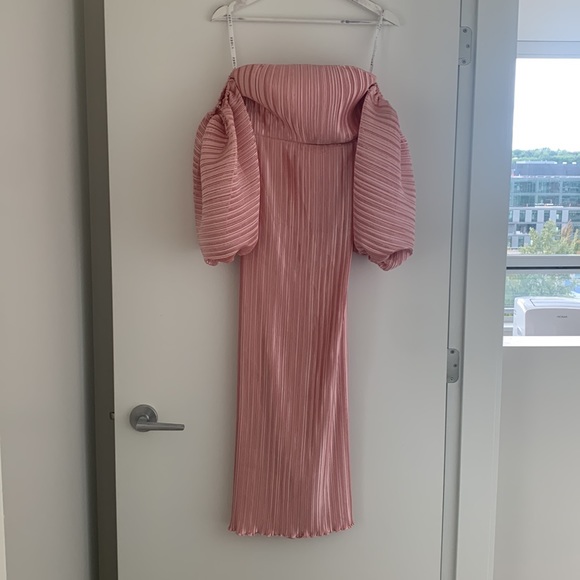 L’idee Sirene Sleeveless Gown in Pink - Picture 3 of 3